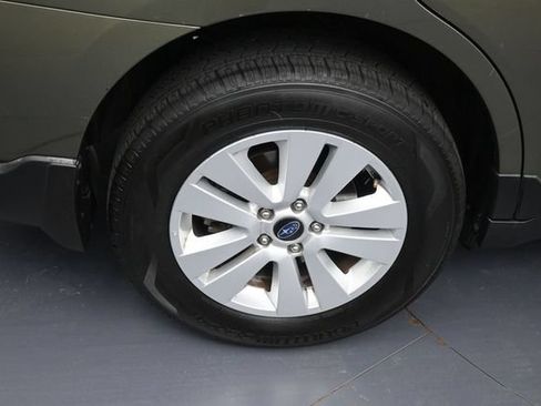 Used 2018 Subaru Outback 2.5i Premium AWD/4WD image 27