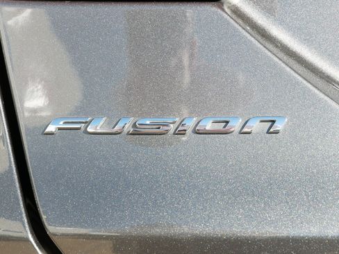 Used 2018 Ford Fusion S image 4