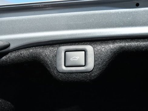 New 2025 Lexus ES 350 w/ Premium Package image 31