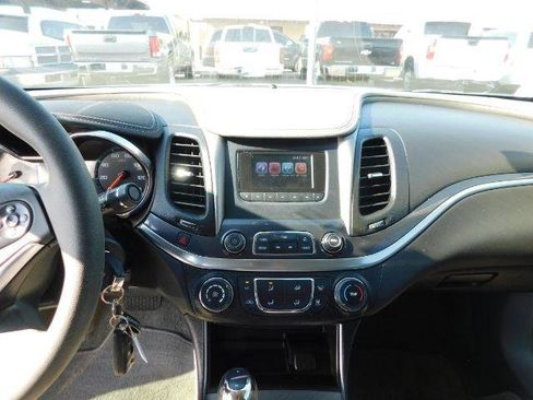 Used 2017 Chevrolet Impala LS image 16