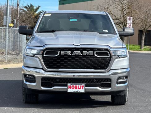 New 2026 RAM 1500 4x4 Crew Cab image 8