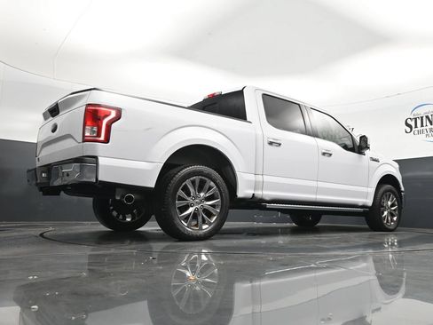 Used 2016 Ford F150 XLT w/ Equipment Group 302A Luxury AWD/4WD image 32