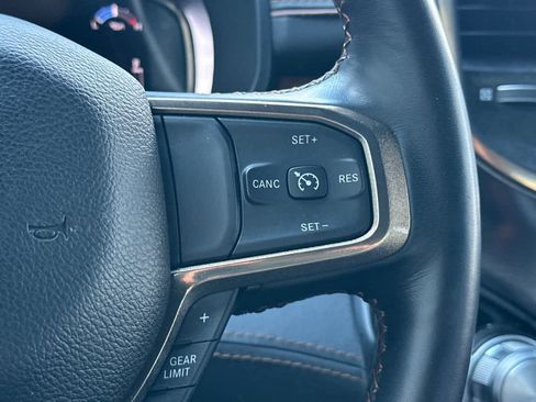 Used 2023 RAM 1500 Limited w/ Body Color Bumper Group image 27