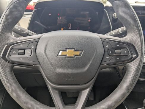 Certified 2024 Chevrolet Trax LT image 12