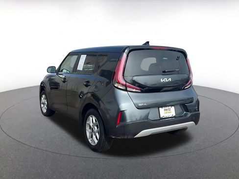 Used 2025 Kia Soul LX w/ LX Technology Package image 11