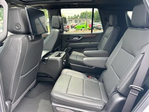 New 2026 GMC Yukon Denali w/ Denali Reserve Package AWD/4WD image 23