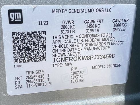 Used 2023 Chevrolet Traverse LT FWD image 32