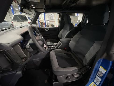 Used 2025 Ford Bronco 4-Door image 17