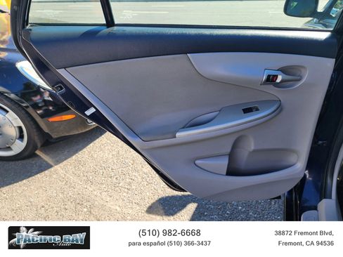 Used 2013 Toyota Corolla LE w/ Premium Complete Pkg image 17