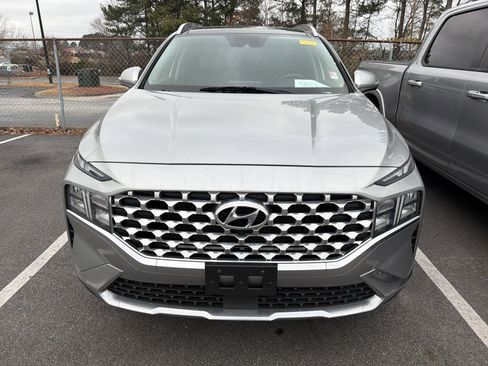 Used 2023 Hyundai Santa Fe SEL w/ Premium Package image 3