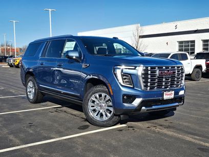 New 2026 GMC Yukon XL Denali w/ Sun & Power Step Package