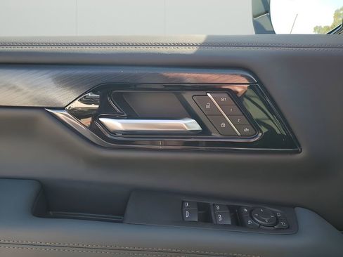 New 2026 GMC Yukon AT4 image 28