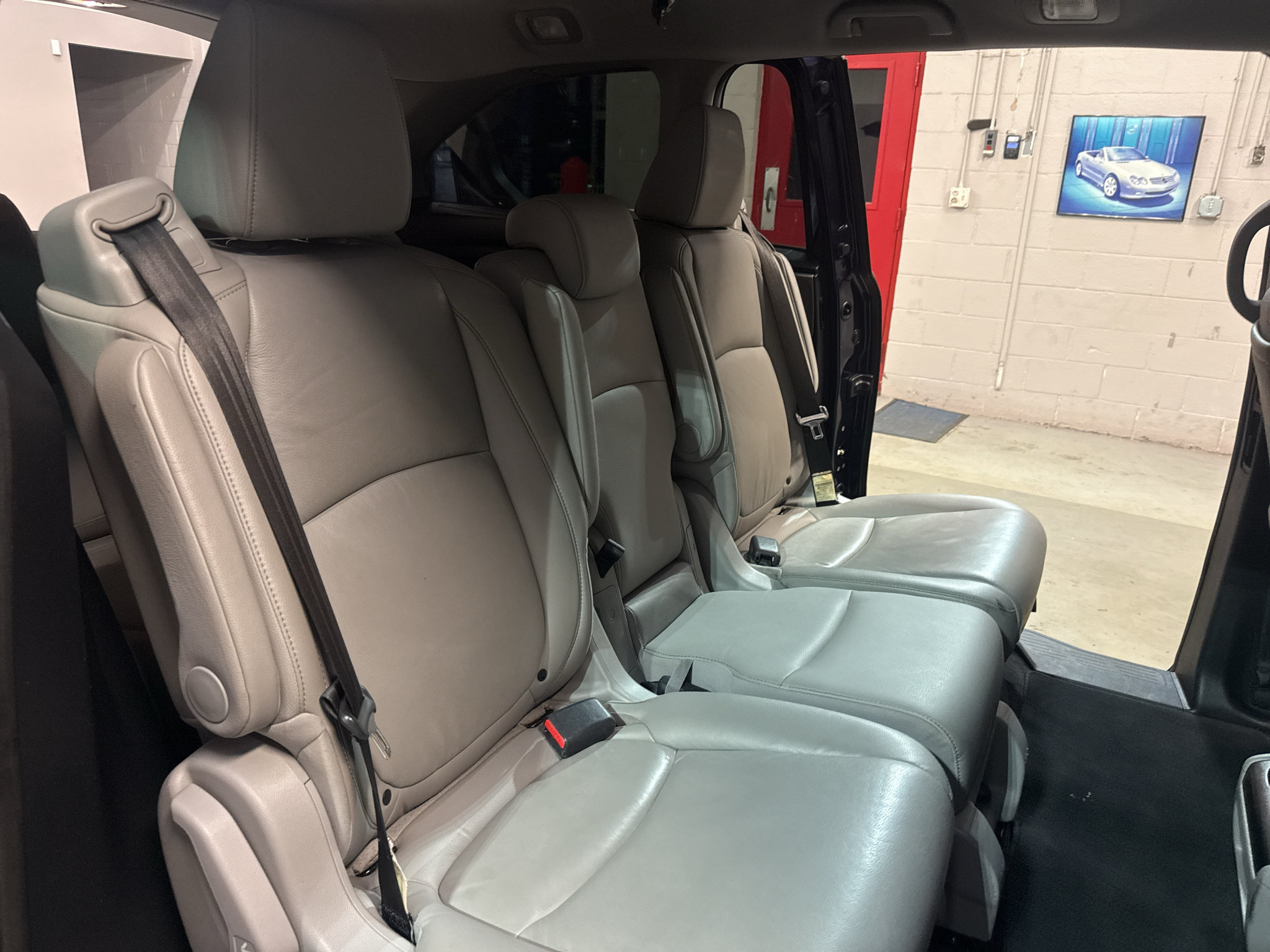 Used 2019 Honda Odyssey Elite image 18