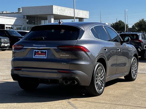 Used 2024 Maserati Grecale GT image 4