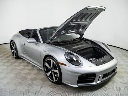 New 2026 Porsche 911 Carrera 4S image 28