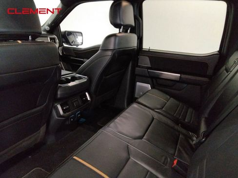 Used 2021 Ford F150 Platinum w/ FX4 Off-Road Package image 34