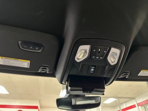 Certified 2022 RAM 1500 Big Horn image 38