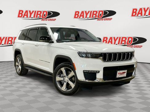 Used 2021 Jeep Grand Cherokee L Limited AWD/4WD image 1