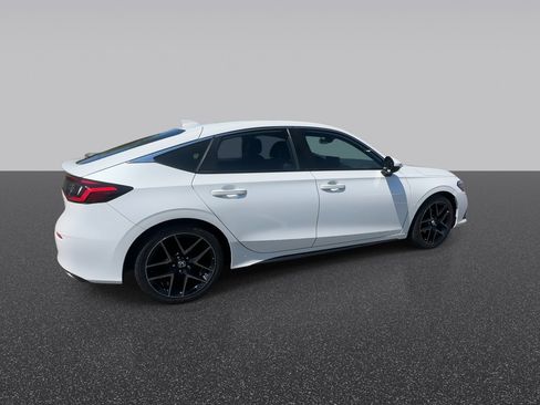 Used 2022 Honda Civic Sport Touring image 8