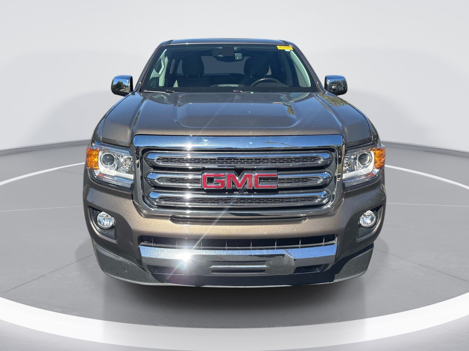 Used 2015 GMC Canyon SLT w/ Driver Alert Package AWD/4WD image 2