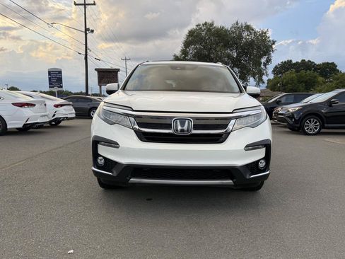 Used 2019 Honda Pilot Touring image 2