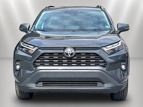 Used 2022 Toyota RAV4 XLE Premium AWD/4WD image 2