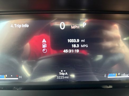 Used 2025 Jeep Grand Cherokee Limited AWD/4WD image 28