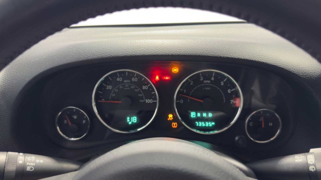 Used 2018 Jeep Wrangler Sport AWD/4WD image 24