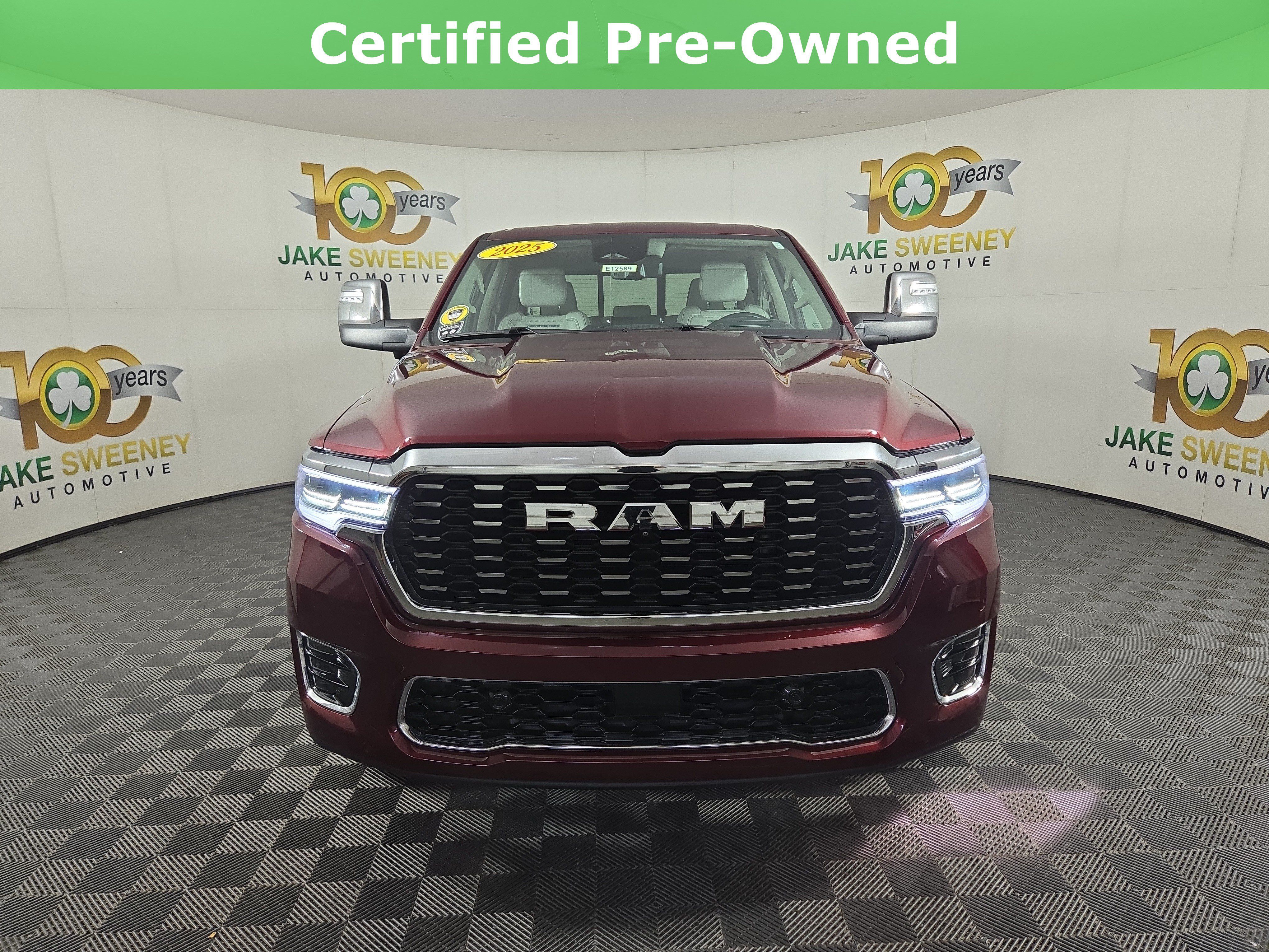Certified 2025 RAM 1500 Tungsten w/ Towing Technology Group AWD/4WD image 3