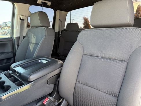 Used 2018 Chevrolet Silverado 1500 LT w/ Texas Edition image 10