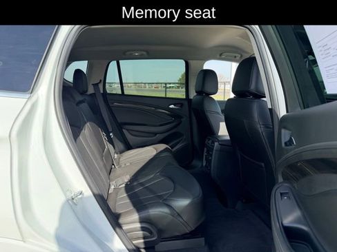 Used 2020 Buick Envision Essence image 10