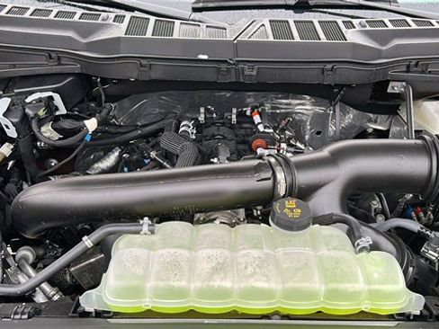 New 2025 Ford F150 Lariat w/ Equipment Group 501A Mid image 31