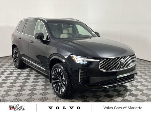 Used 2026 Volvo XC90 B5 Core w/ Protection Package image 2