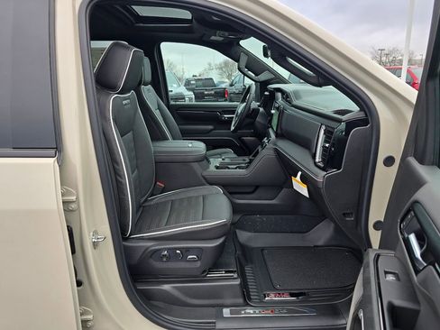 New 2026 GMC Sierra 2500 AT4X AWD/4WD image 35