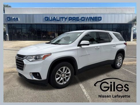 Used 2019 Chevrolet Traverse LT FWD image 1