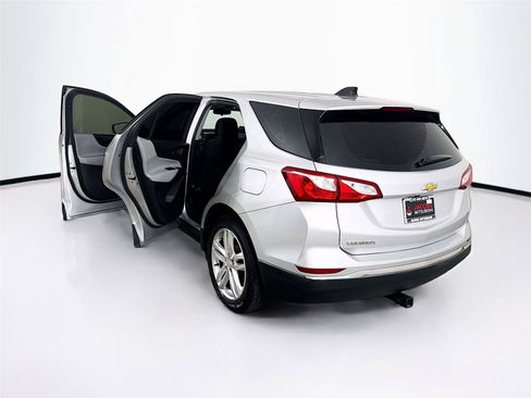 Used 2018 Chevrolet Equinox LS FWD image 31