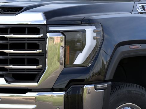 New 2026 GMC Sierra 3500 SLE AWD/4WD image 10