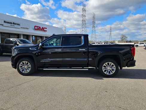 New 2026 GMC Sierra 1500 Denali w/ Technology Package image 2