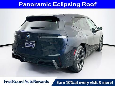 Used 2026 BMW iX xDrive45 w/ M Sport Package AWD/4WD image 9