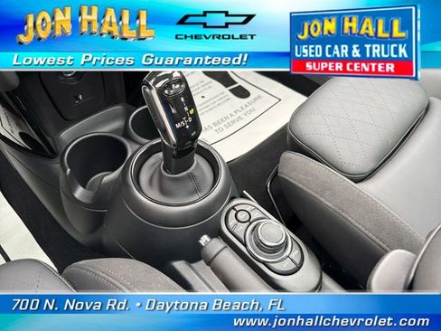 Used 2024 MINI Cooper S w/ Signature Upholstery Package image 28