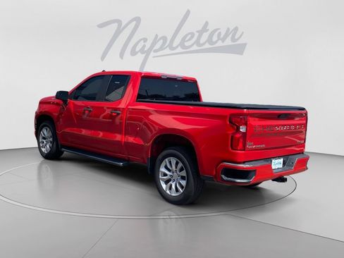 Used 2020 Chevrolet Silverado 1500 Custom w/ Custom Value Package RWD image 6
