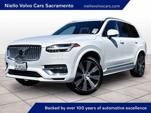 Used 2024 Volvo XC90 T8 Ultimate w/ Lounge Package AWD/4WD image 1