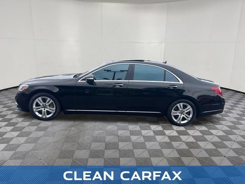 Used 2018 Mercedes-Benz S 560 4MATIC Sedan w/ Premium Package image 2