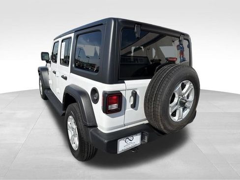 Used 2022 Jeep Wrangler Unlimited Sport AWD/4WD image 5