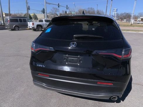 Used 2025 Honda HR-V Sport image 13