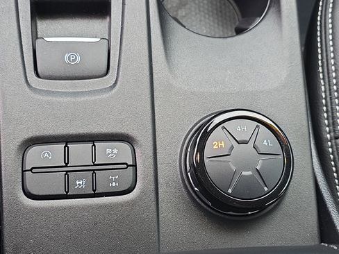 Used 2024 Ford Ranger XLT w/ Trailer Tow Package image 23