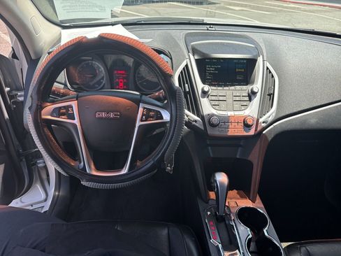 Used 2014 GMC Terrain SLT FWD image 19