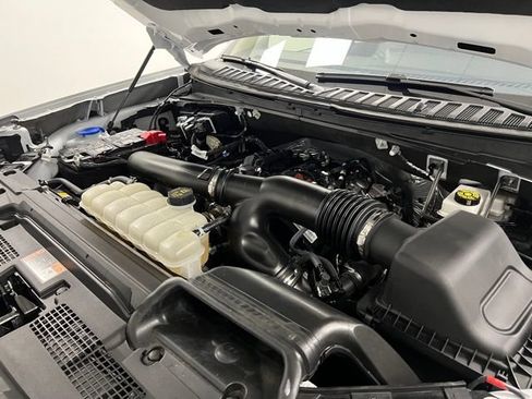 Used 2025 Ford Expedition Active AWD/4WD image 65