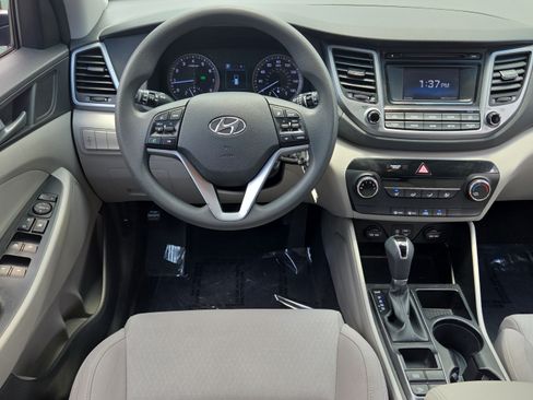 Used 2016 Hyundai Tucson SE w/ Option Group 02 FWD image 13