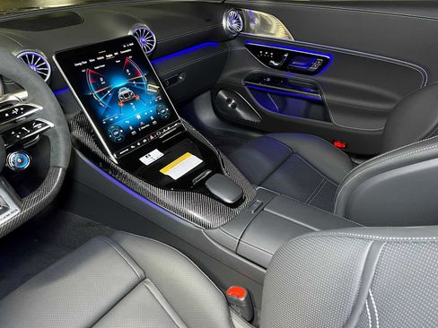 New 2025 Mercedes-Benz SL 63 AMG S e Performance 4MATIC image 35